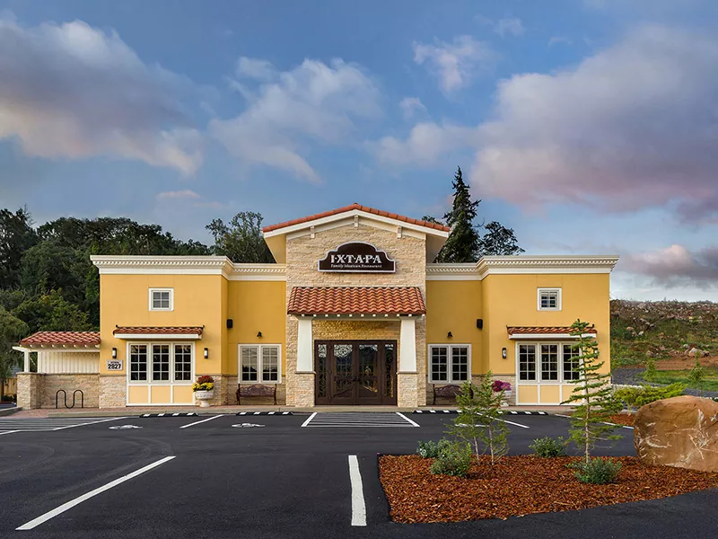 Zašto metalna zgrada restorana zamjenjuje tradicionalnu gradnju restorana?