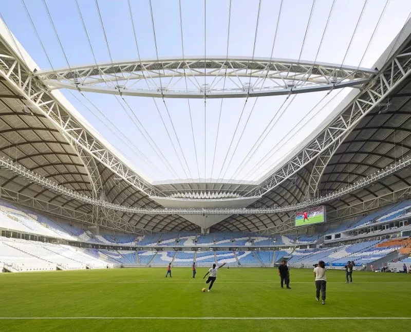Izgradnja čelične konstrukcije stadiona