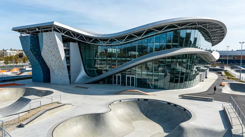 Sveobuhvatni centar za ekstremne sportove Steel Structure